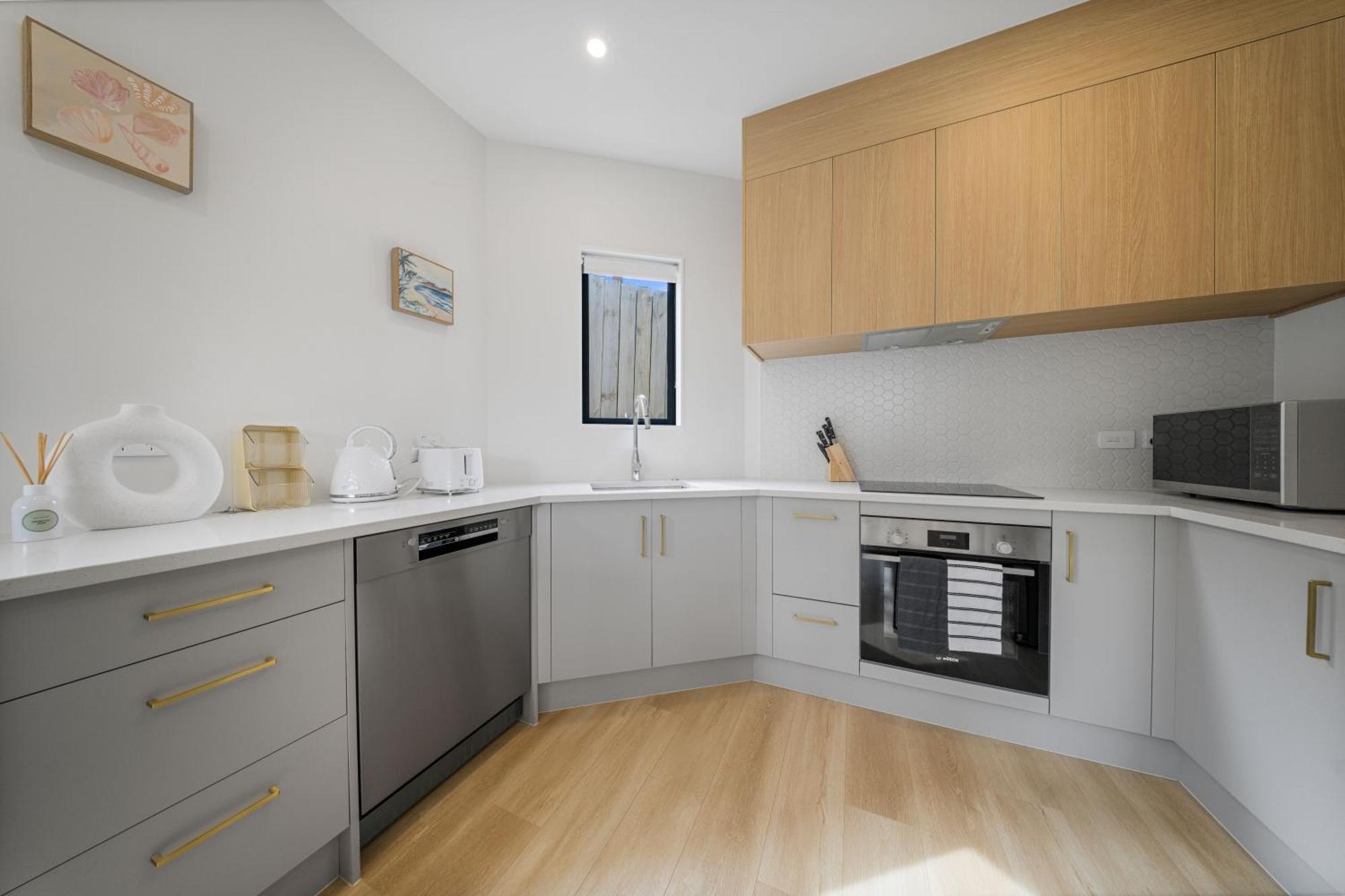 West Harbour Modern 4-Bedroom Retreat Auckland Exterior foto