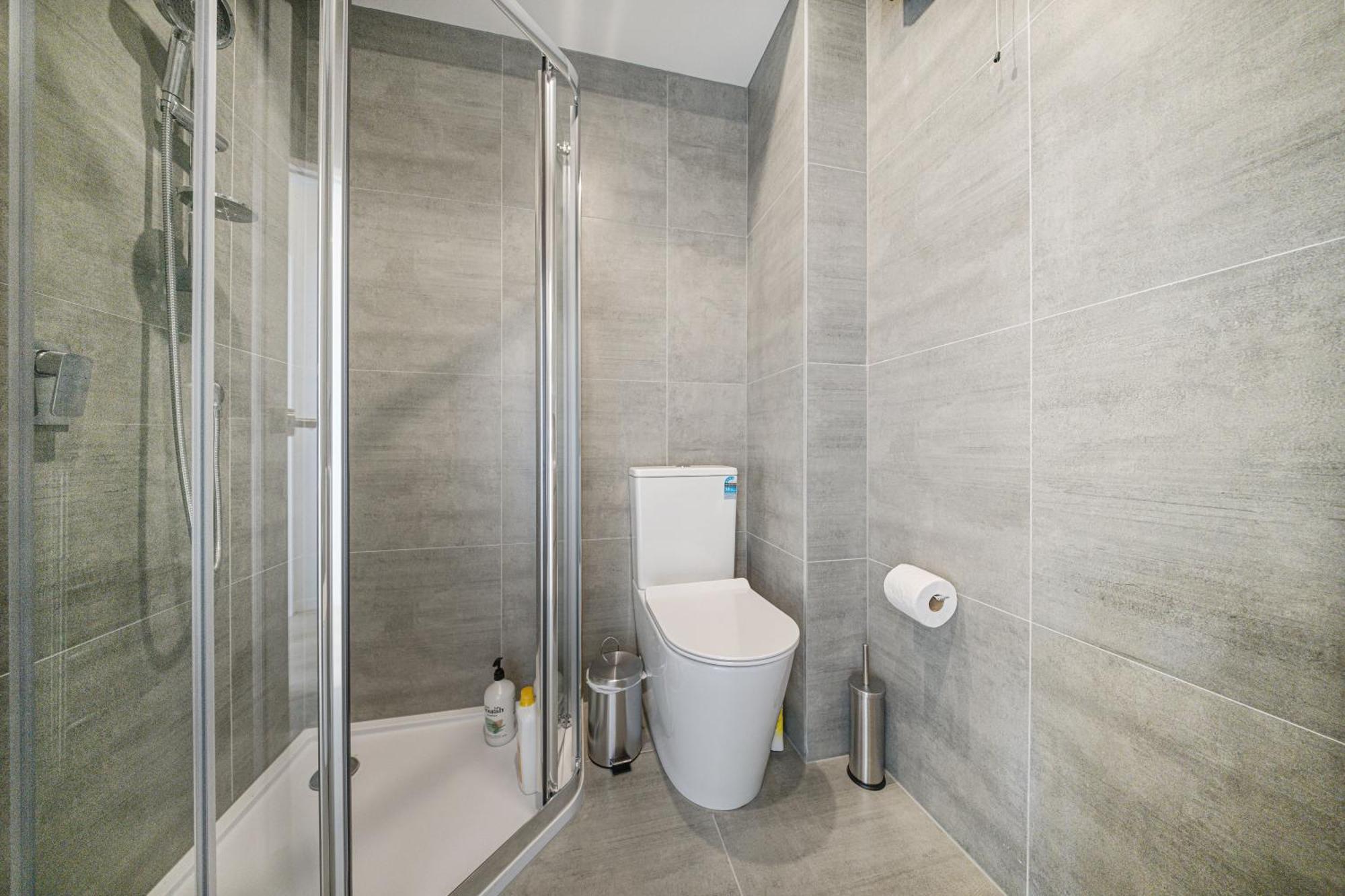 West Harbour Modern 4-Bedroom Retreat Auckland Exterior foto