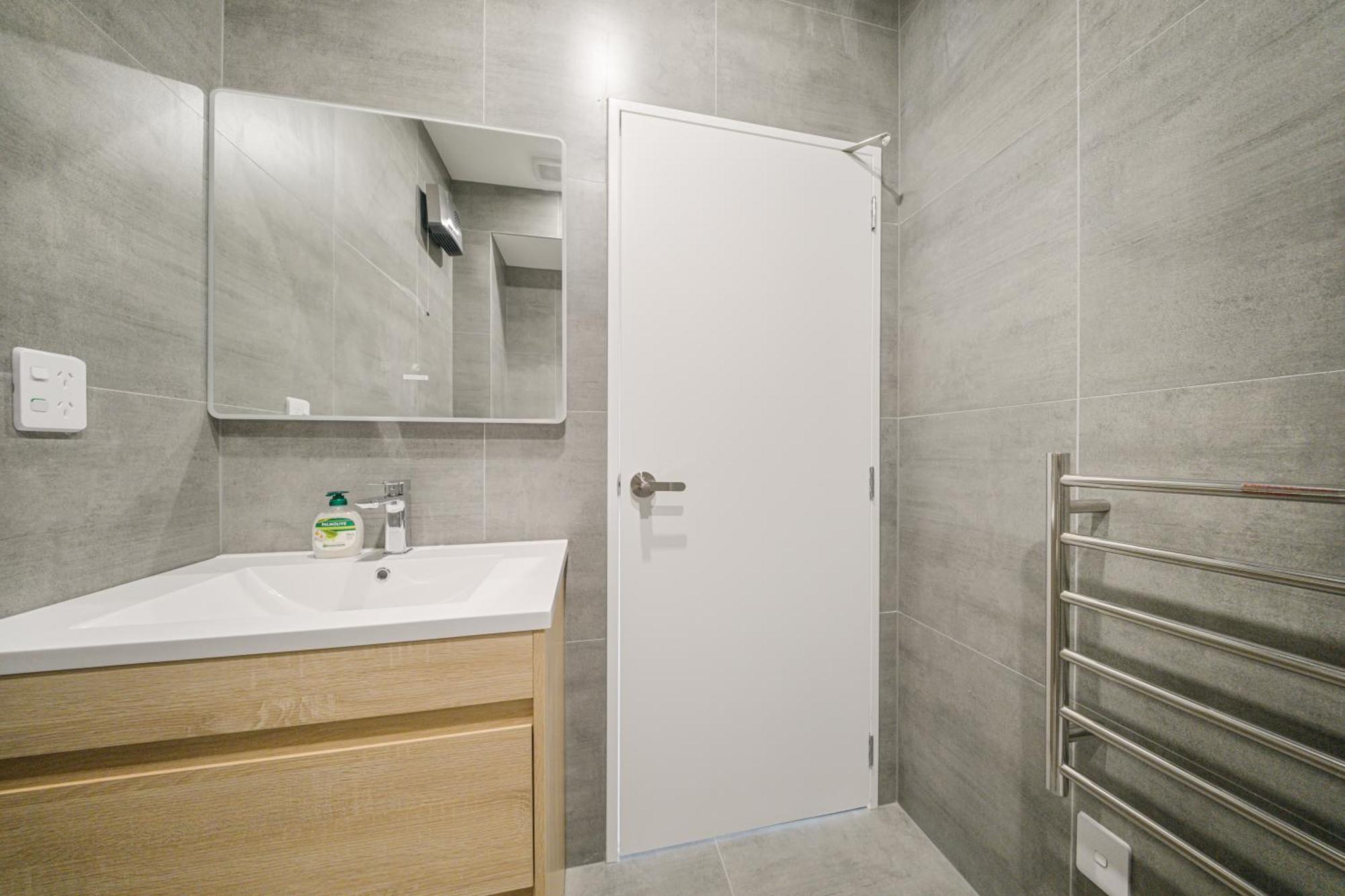 West Harbour Modern 4-Bedroom Retreat Auckland Exterior foto